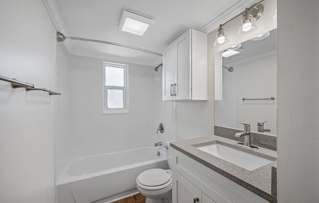 1 bed, 1 bath, 550 sqft, $1,280, Unit 13