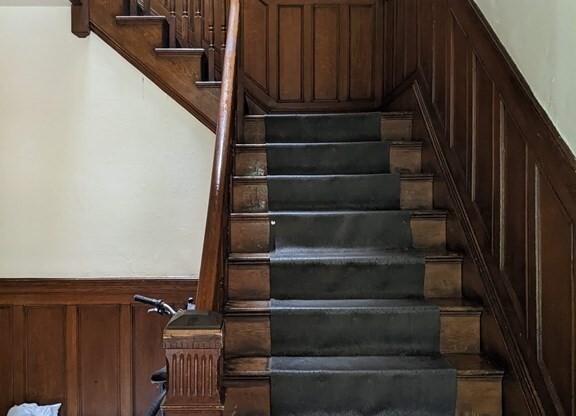 187 Winthrop Rd.