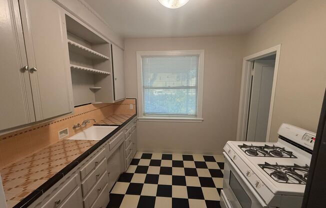 $700 Lease Signing Bonus!  Live Next to R Street and the Historic District — Historic Charm Meets Modern Convenience!
