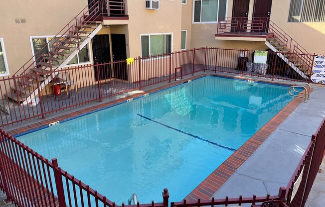 1 bed, 1 bath, 737 sqft, $1,795, Unit 16