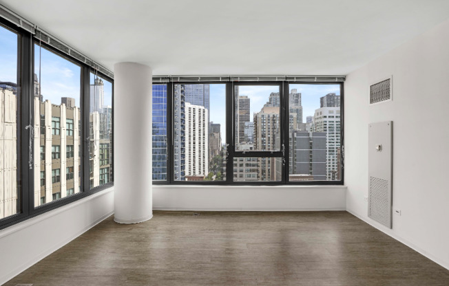 206 W SUPERIOR ST