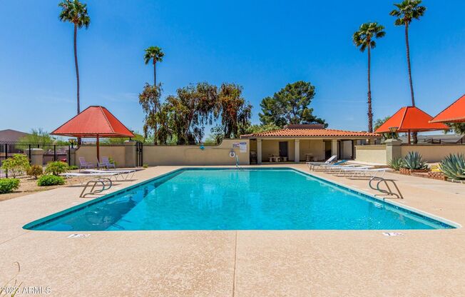 Absolutely Stunning Remodeled 2 Bedroom Condo in Fountain Hills!!!  New Kitchen, New bathroom, Tile Throughout!!!  Private pool for 4 plex!!!  Available NOW!!!