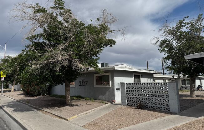 2517 Cedar Ave