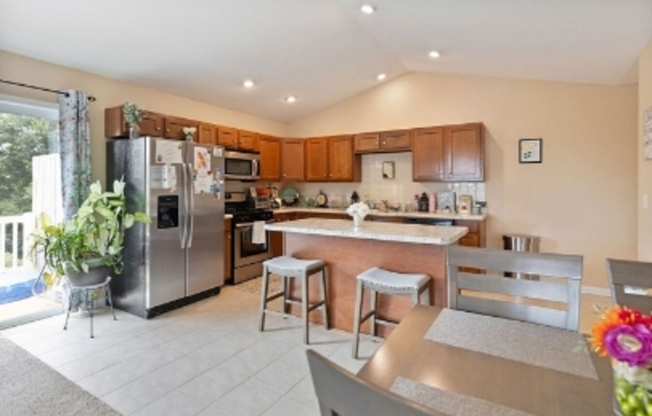 2550 60 ST SE