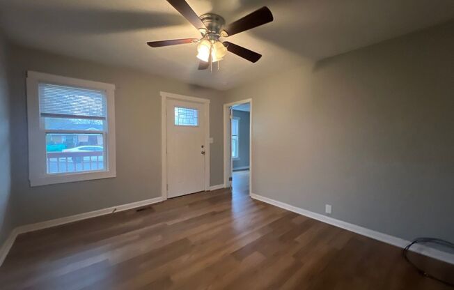 3 Bed, 2 Bath House in Clarksville!!