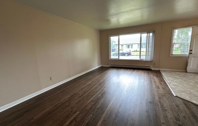 1034-1040 18th Ave