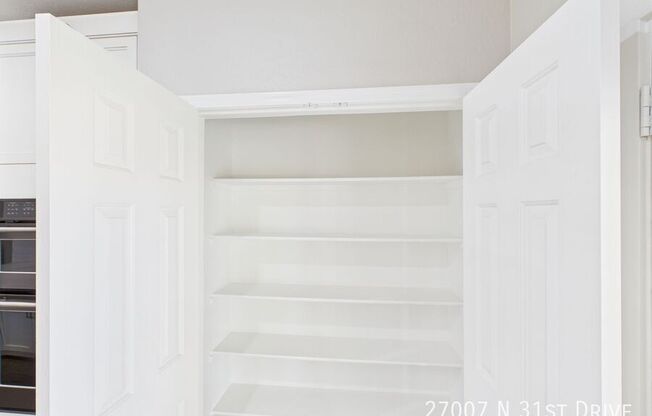 27007 N 31 DR