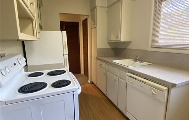 Richardson Court Apartments