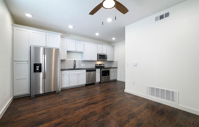 1 bed, 1 bath, 515 sqft, $1,550, Unit 3145 Waits Ave #102