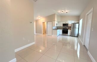 1 bed, 1 bath, 625 sqft, $1,595, Unit 4619 Alladin Lane #6