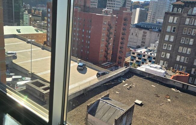 2 beds, 2 baths, 1,137 sqft, $2,900, Unit 1609