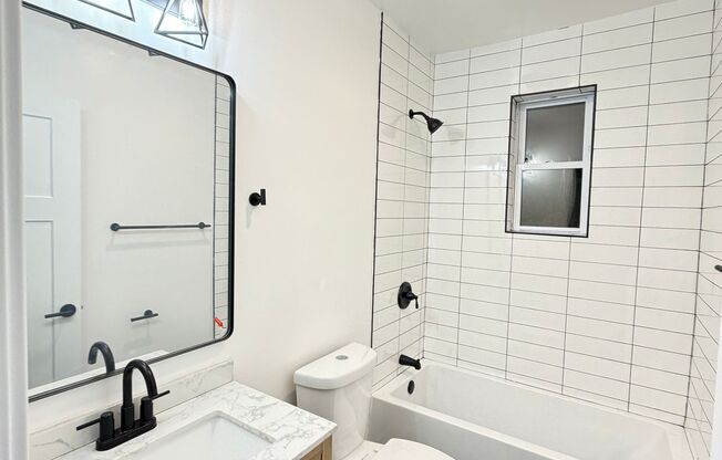 6350 S. St. Lawrence Ave. Chicago, IL 60637