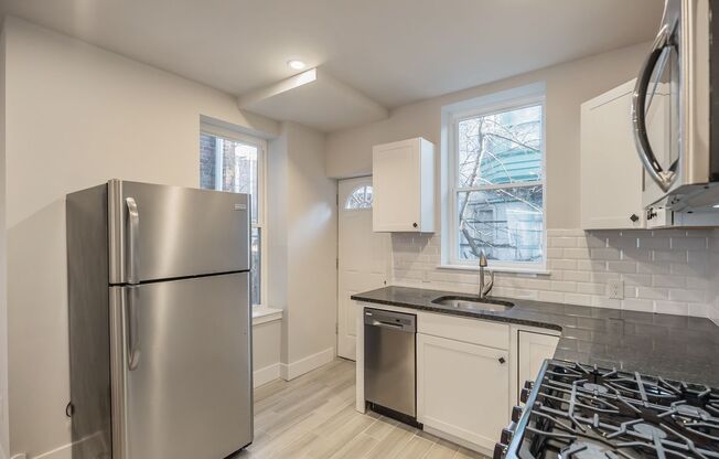 Bright and Open 2 Bedroom/1 Bath in West Philly, Pet Friendly!