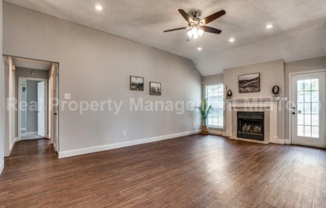 3 beds, 2 baths, $2,400