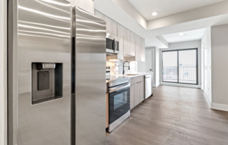 520 N 37 ST