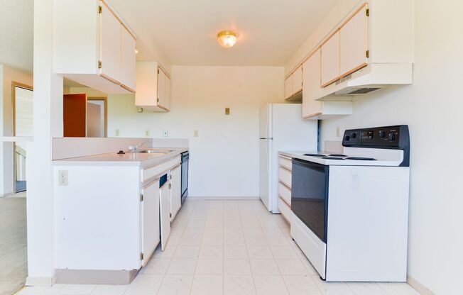 1 bed, 1 bath, 636 sqft, $1,325, Unit 427-27