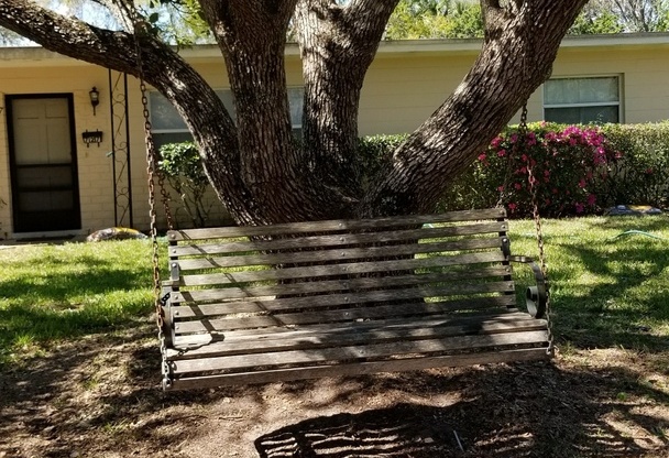 Three bedroom 2 Bath in Winter Park