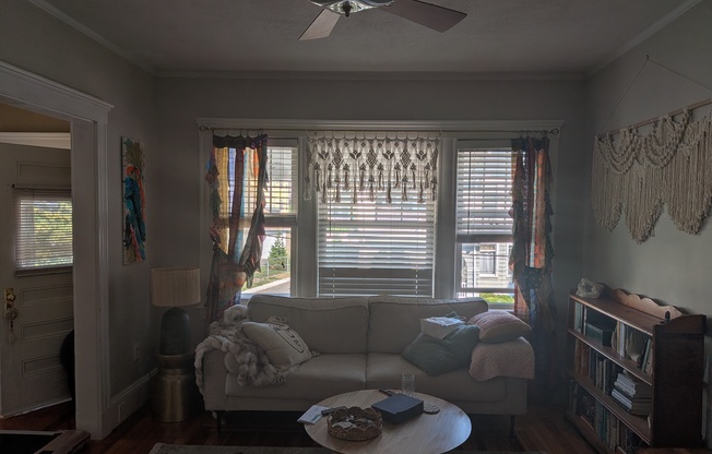97 W QUINCY ST