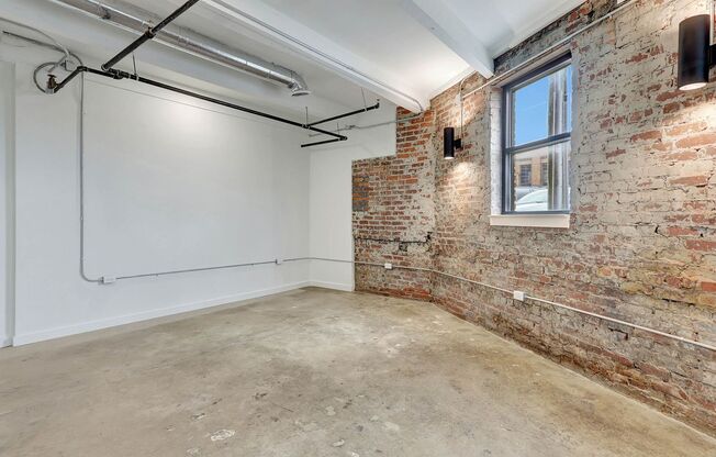 2 beds, 2 baths, 1,340 sqft, $1,925, Unit 101