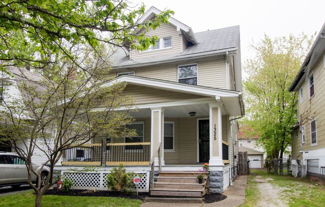 3 bedroom home near Edgewater Park