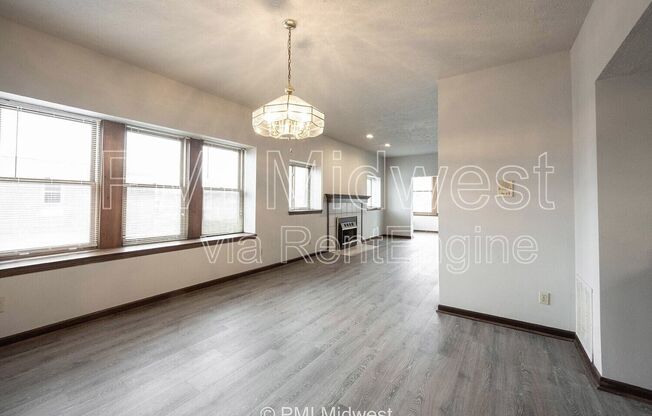 2 beds, 2 baths, 1,525 sqft, $1,199, Unit 1a