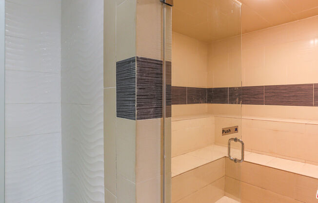 1 bed, 1.5 baths, 1,009 sqft, $3,990, Unit 1112