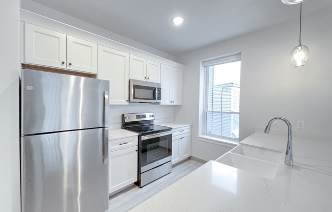 1 bed, 1 bath, 583 sqft, $1,995, Unit 201