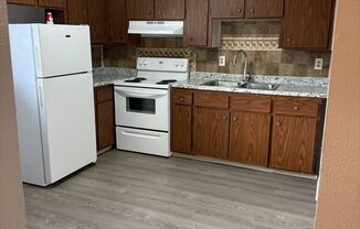 2 beds, 1 bath, 835 sqft, $1,195, Unit #1-B