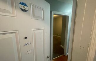 1 bed, 1 bath, $1,050, Unit Unit 2