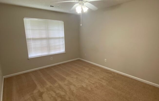 1 bed, 1 bath, 765 sqft, $1,125, Unit 2758-6