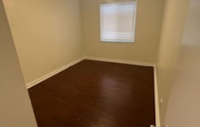 1 bed, 1 bath, $1,895