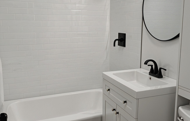 QMR - 4903 Walnut LLC