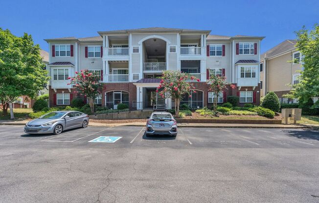Stylish Condo with Balcony Views in South Nashville