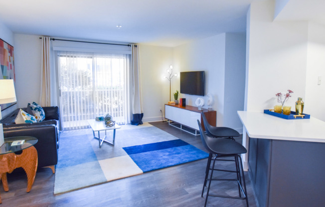 Ask About Our Brand New Renovated Apartments!