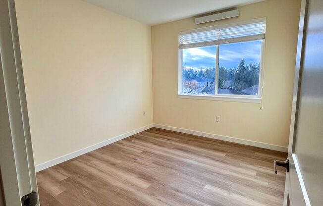 2 beds, 1 bath, $1,875, Unit A309