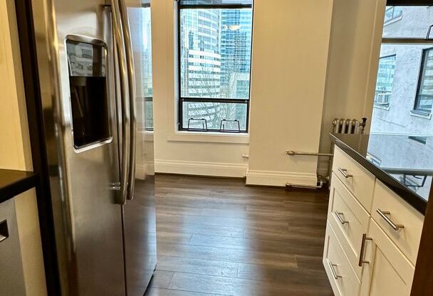 1 bed, 2 baths, 1,081 sqft, $2,795