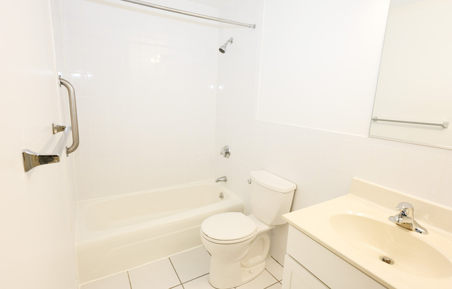 99 ELMWOOD PARK