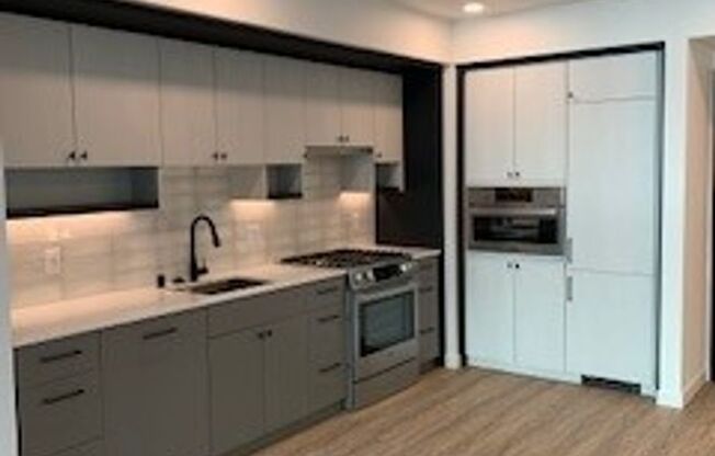 1 bed, 1 bath, 578 sqft, $3,095, Unit 206