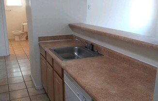 1 bed, 1 bath, $1,325, Unit 205