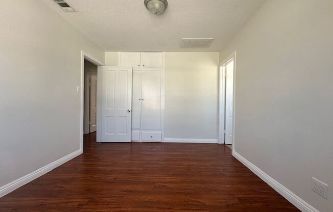 3 beds, 1 bath, 1,100 sqft, $3,395