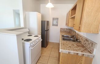 1 bed, 1 bath, 450 sqft, $875, Unit Unit 4