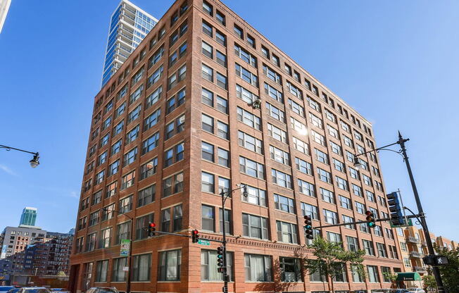 801 South Wells Street