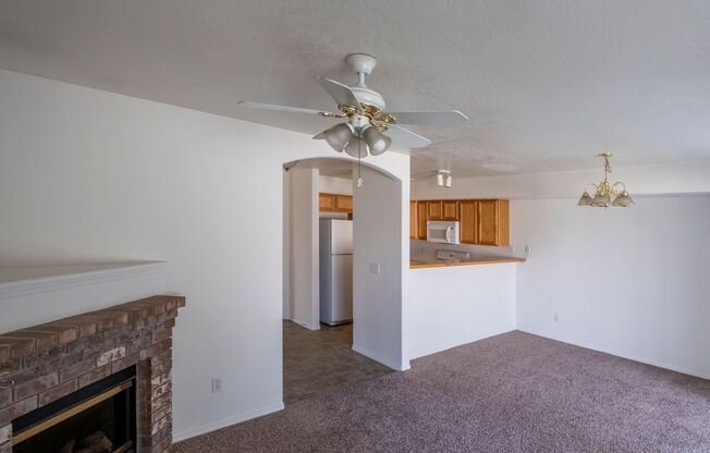 2 beds, 2.5 baths, $1,595