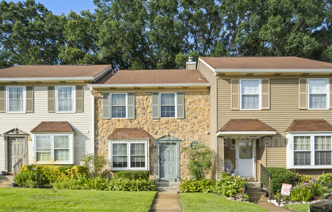 166 CAMBER LN