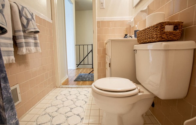 Modern Bathroom Suits at Somerset Woods Townhomes, Severn, MD