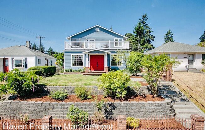 7553 30th Ave SW