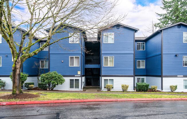 1 bed, 1 bath, 680 sqft, $1,751, Unit F104