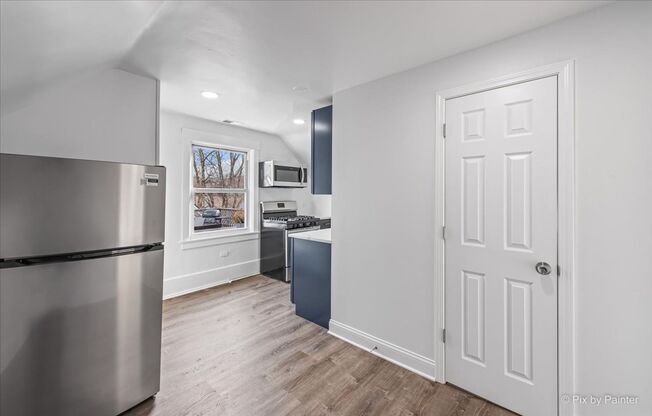 1 bed, 1 bath, $2,055, Unit 3F