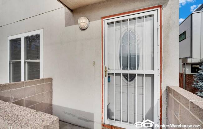 2355 W 32 AVE