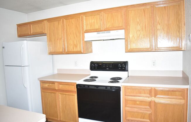 1 bed, 1 bath, 700 sqft, $725, Unit 207-STILL OCCUPIED BY RESIDENT